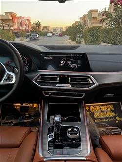 بی ئێم دەبڵیو X5